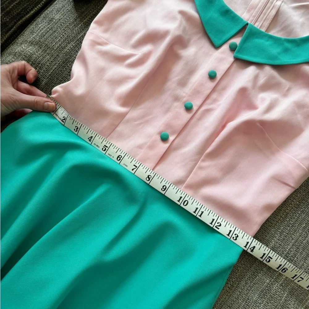 Retro Feminine Pink and Teal Swing Dress - Picture 5 of 5